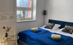 Queen Bee Apartments Cracow Old Town